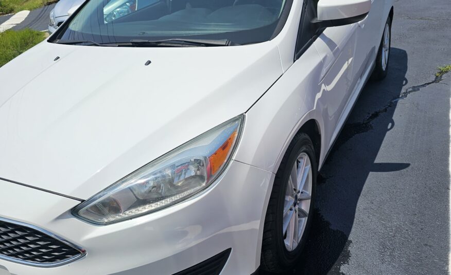 Ford Focus White