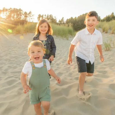 OregonCoast-CannonBeach-Family-Photography-24-011