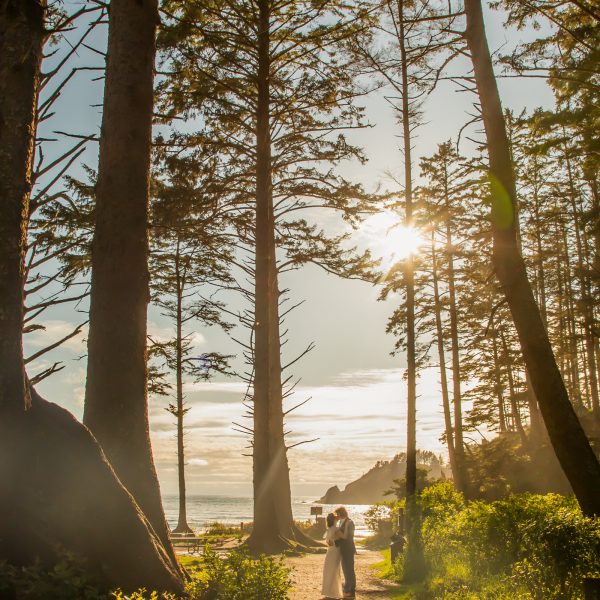 CannonBeach-Elopement-Wedding-OregonCoast-DanRice-26-006